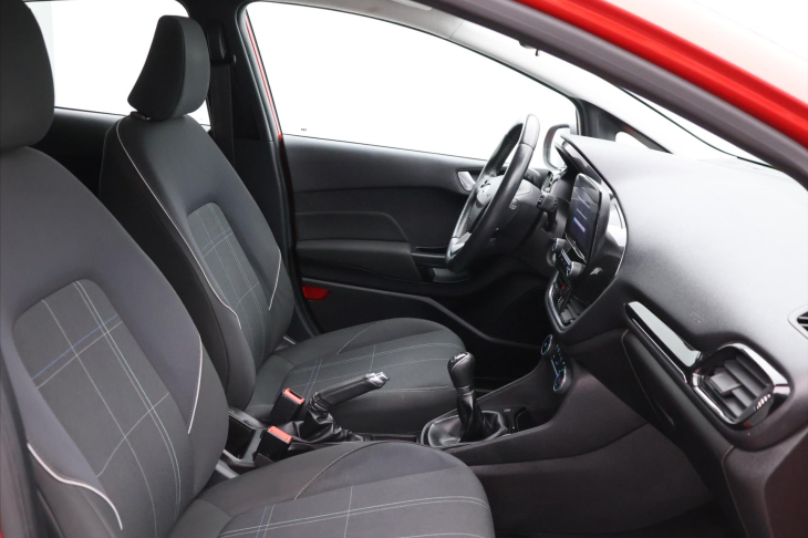Ford Fiesta 1,1 i 63KW Aut.klima CZ DPH