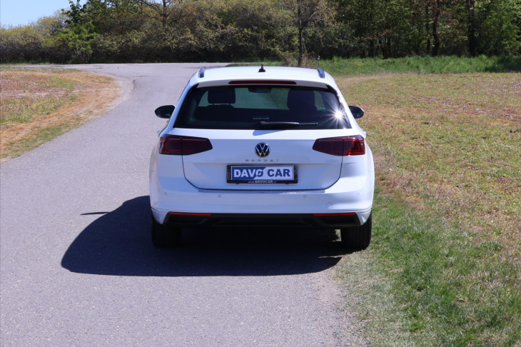 Volkswagen Passat 2,0 TDI 110kW DSG Matrix DPH