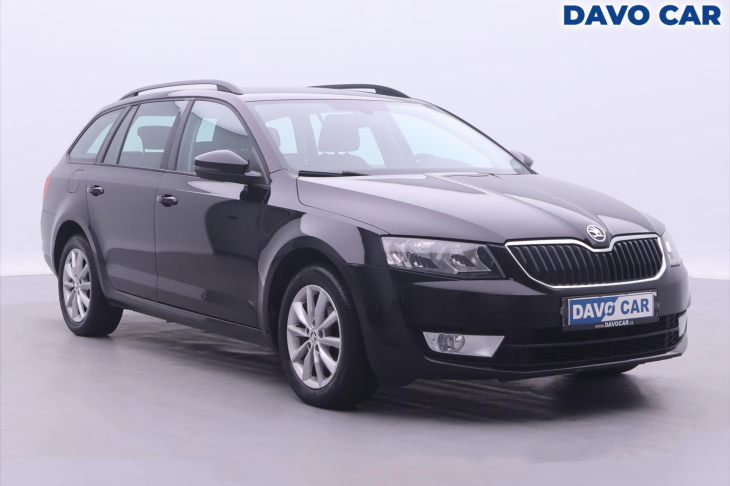 Škoda Octavia 1,4 TSI 103kW Serv.Kniha 1.Maj