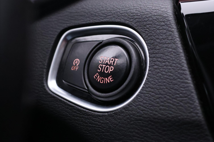 BMW X1 2,0 20d xDrive Aut. Sport CZ