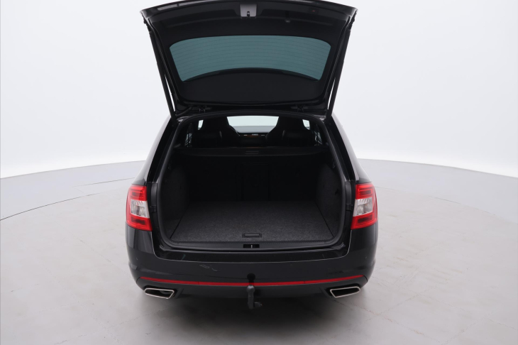Škoda Octavia 2,0 TDI 135kW Challenge CZ