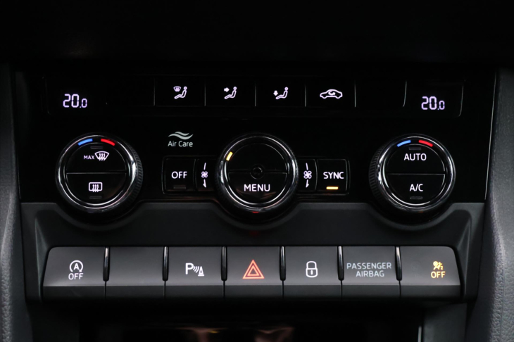 Škoda Karoq 2,0 TDI DSG Sportline Virtual