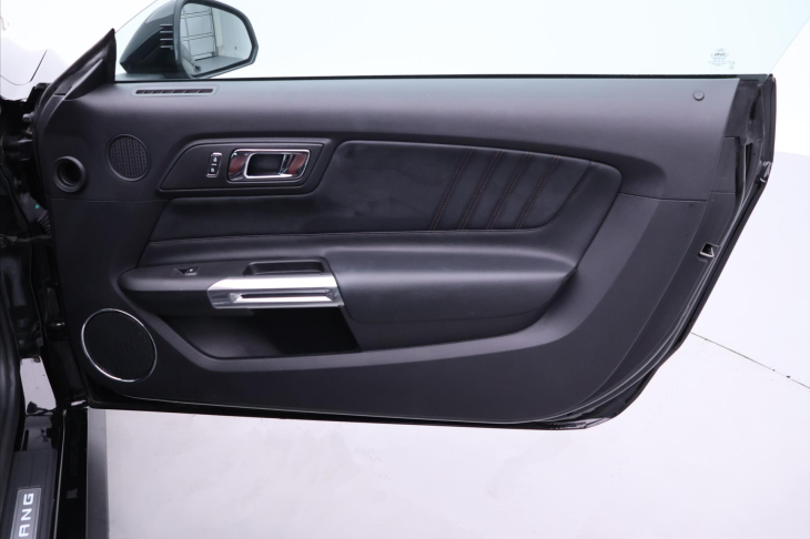 Ford Mustang 5,0 310 kW GT Automat 1. Maj