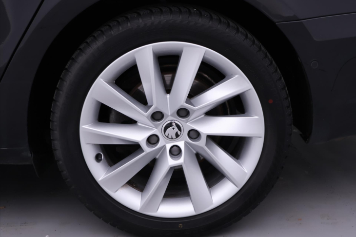 Škoda Superb 2.0 TDI 125kW DSG 4x4 Elegance