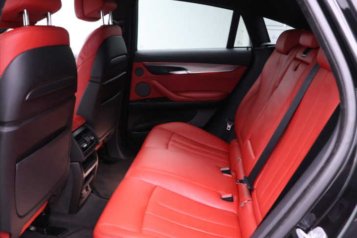 BMW X6 3,0 M50d 280kW M-Paket CZ DPH