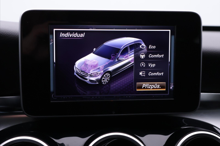 Mercedes-Benz Třídy C 2,1 200 D 100kW Automat Klima