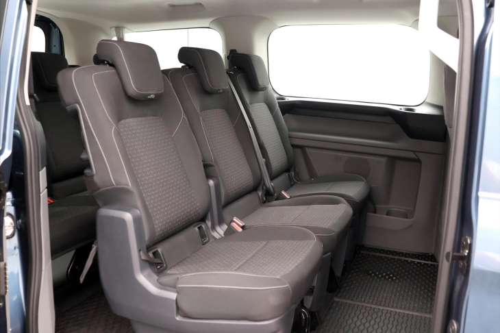 Ford Transit Custom 2,0 EB 110kW 8-Míst LED CZ