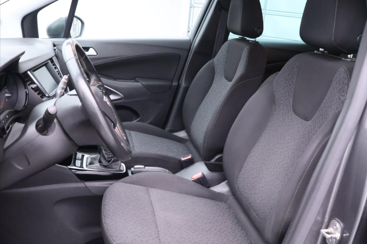 Opel Crossland X 1,5 CDTi Innovation CZ