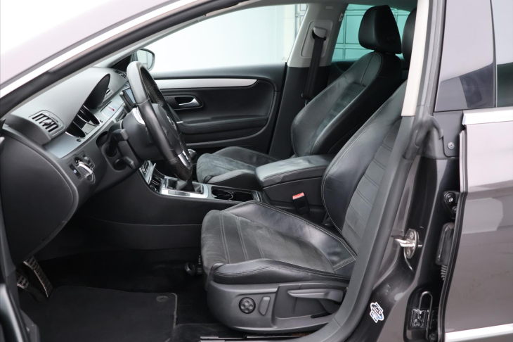 Volkswagen Passat CC 2,0 TSI Sport 147kW M6F