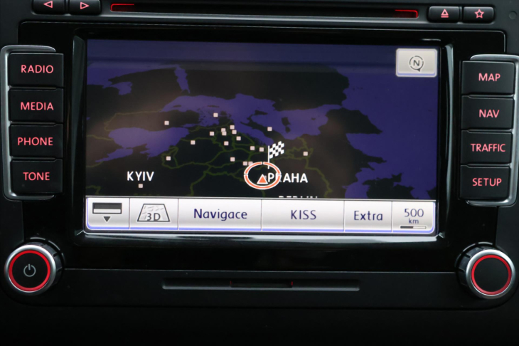Volkswagen Touran 2,0 TDI 103kW Highline Tažné