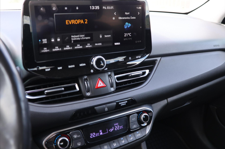 Hyundai i30 1,5 T-GDI 117kW Family Smart