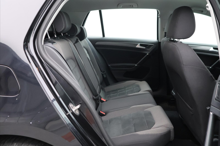 Volkswagen Golf 1,4 TSI 92kW CZ Comfortline