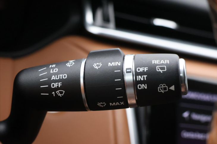 Land Rover Range Rover Velar 3,0 D300 S 221kW AUT CZ