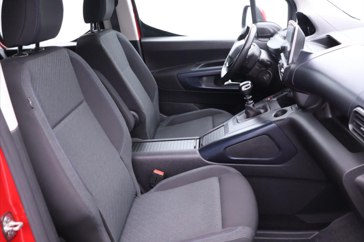 Peugeot Rifter 1,5 BlueHDI 96kW Long CZ DPH