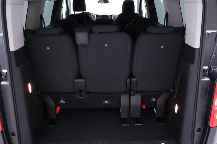 Peugeot Traveller 2,0 HDi 106kW CZ L2 8-Míst DPH