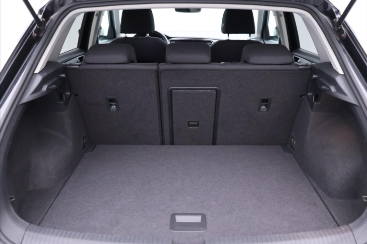 Volkswagen T-Roc 2,0 TDI 110kW 4Motion 1.Maj.