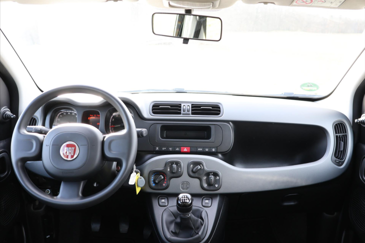 Fiat Panda 1,0 i Hybrid Cross Klima DPH