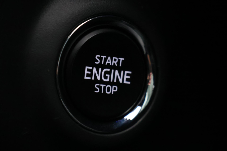 Škoda Karoq 2,0 TDI 4x4 DSG Sportline DPH