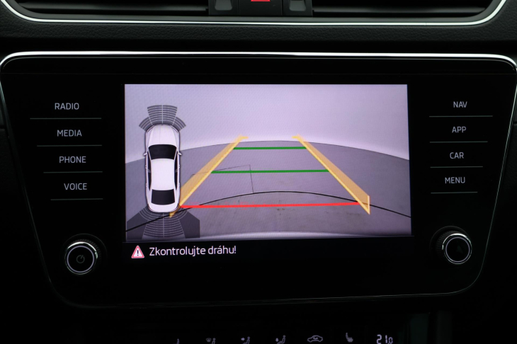 Škoda Superb 2,0 TDI 110kW CZ Style LED DPH