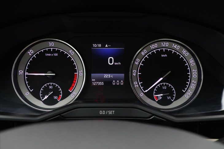 Škoda Superb 2,0 TDI 110kW 4x4 CZ L&K