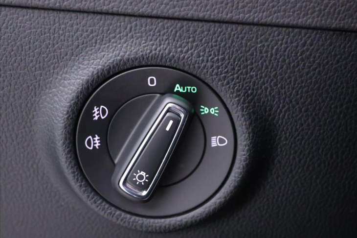 Škoda Superb 2,0 TDI DSG 4x4 Sportline DPH