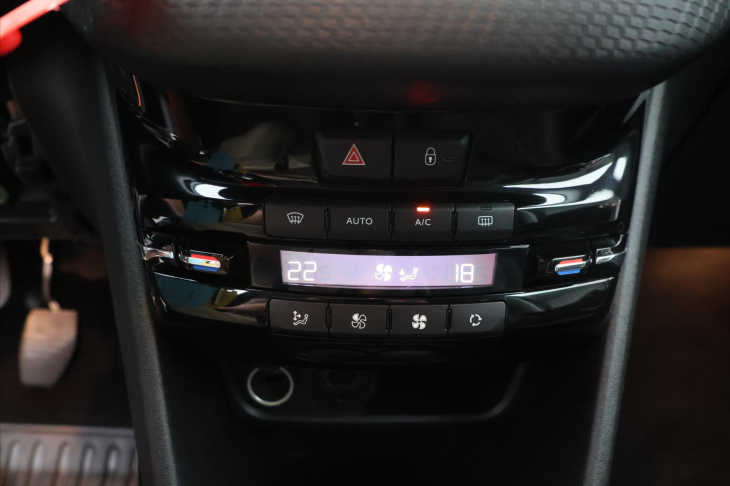 Peugeot 2008 1,2 Puretech 81kW Allure