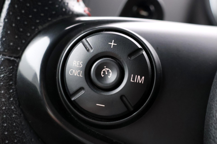 Mini Countryman 2,0 SD 140kW ALL4 Aut. LED