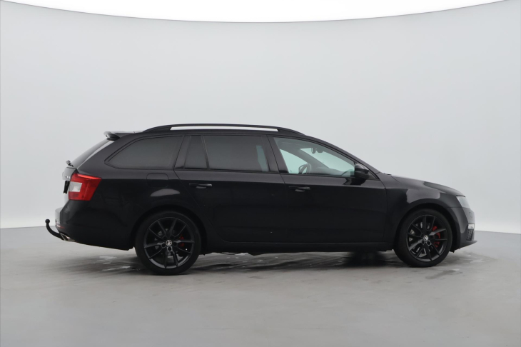 Škoda Octavia 2,0 TDI 135kW Challenge CZ