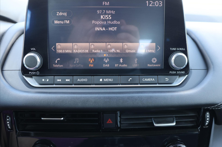 Nissan Qashqai 1,3 DIG-T MHEV Business Tažné