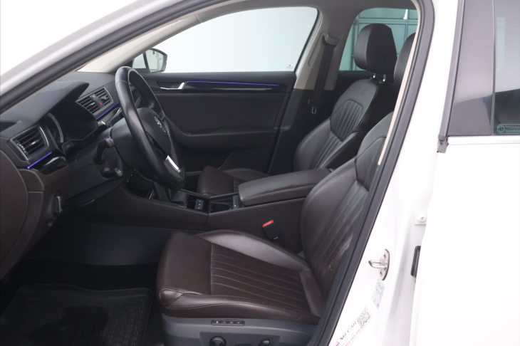 Škoda Superb 2,0 TDI 140kW L&K Navi CZ