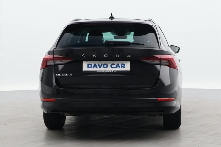 Škoda Octavia 2,0 TDI 110kW DSG Matrix DPH