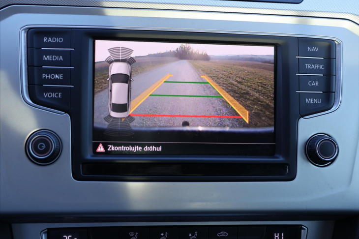 Volkswagen Passat 1,4 TSI 110kW DSG Comfort LED