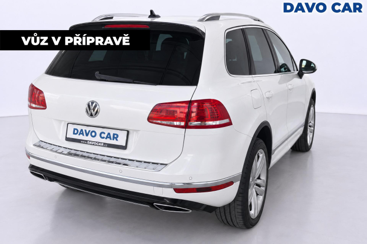 Volkswagen Touareg 3,0 TDI V6 193kW R-Line CZ