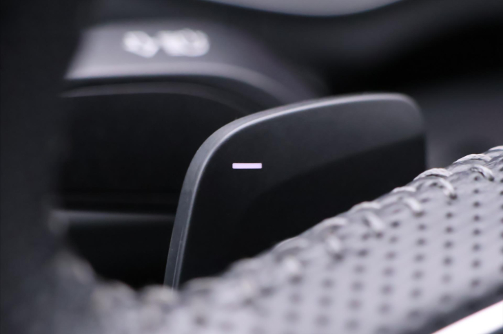 Audi Q5 2,0 TDI S-line 4x4 CZ