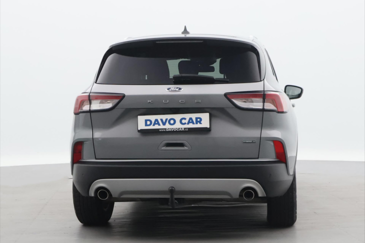 Ford Kuga 2,5 Hybrid 140kW AWD Titanium