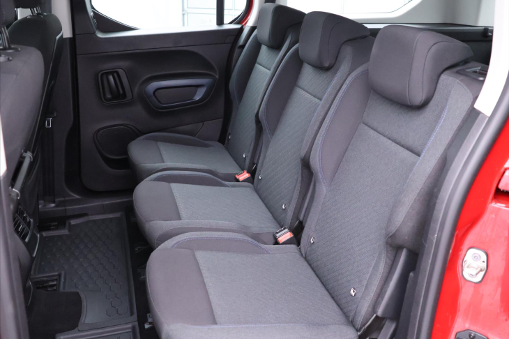 Peugeot Rifter 1,5 BlueHDI 96kW Long CZ DPH