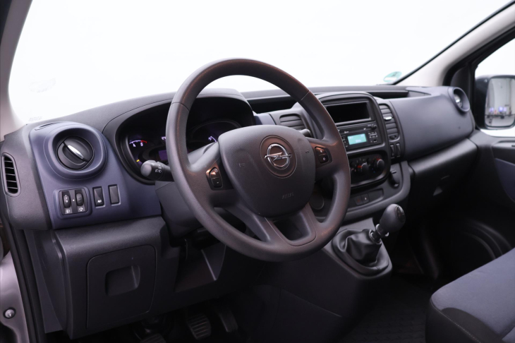 Opel Vivaro 1,6 CDTI 92kW 9-Míst Klima