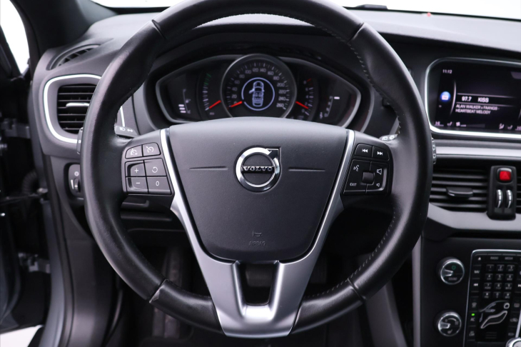 Volvo V40 1,5 T2 90kW Aut. Momentum