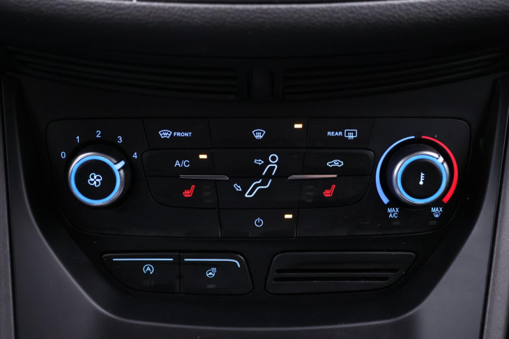 Ford Grand C-MAX 2,0 TDCI 110kW 7-Míst 1.Maj