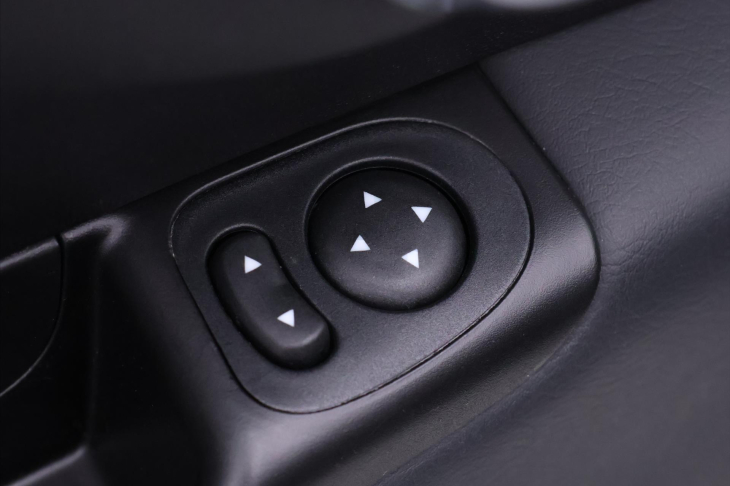 Abarth 500 1,4 T 132kW Competizione 595 C