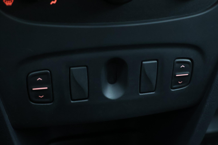 Dacia Sandero 1,2 i 55kW 1.Maj. CZ