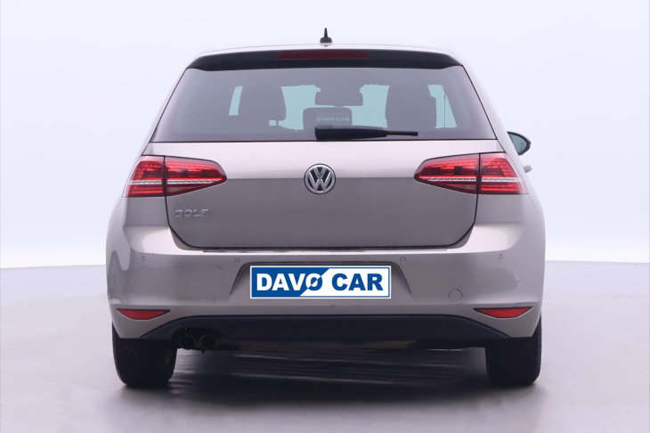 Volkswagen Golf 2,0 TDI 110kW DSG Highline CZ