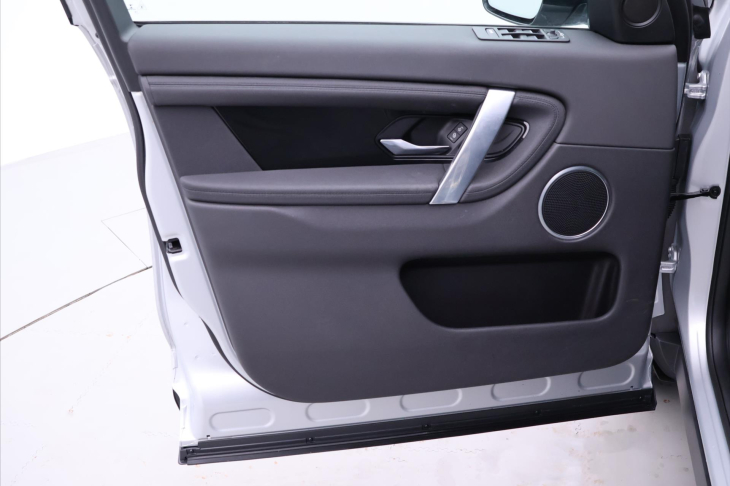 Land Rover Discovery Sport 2,0 D 110kW 4WD CZ 1Maj