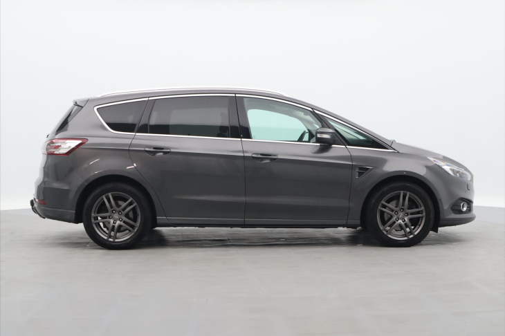 Ford S-MAX 2.0 TDCi 140kW Titanium DPH