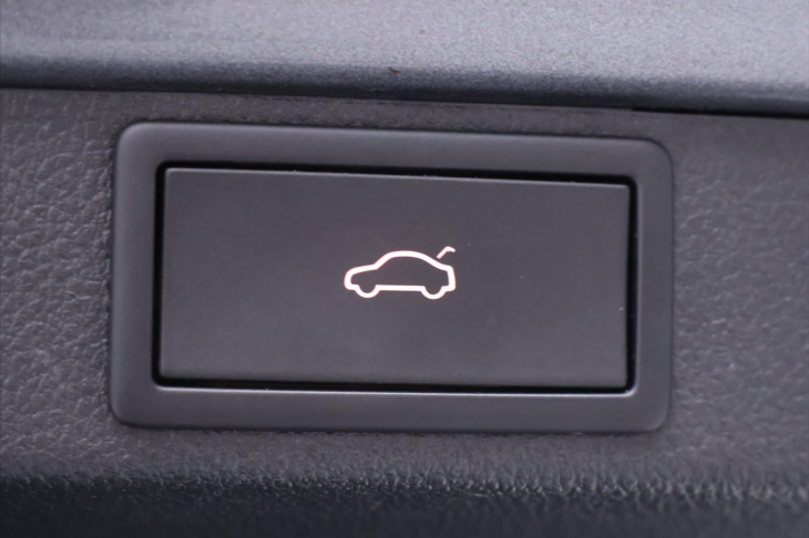 Škoda Octavia 2,0 TDI 110kW DSG Sportline