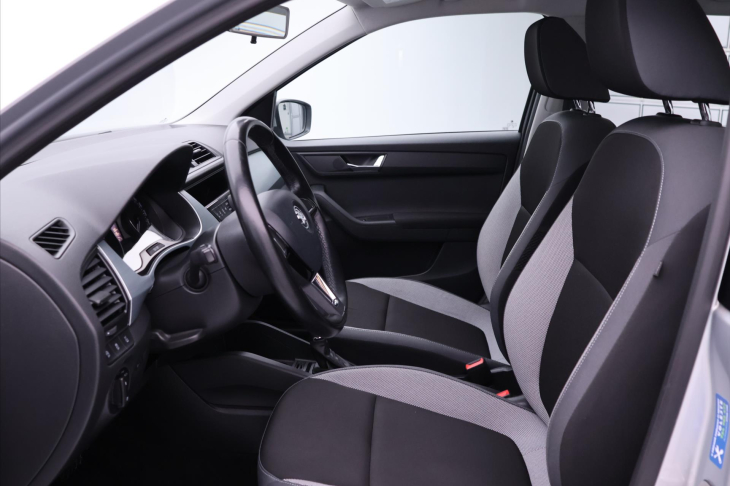 Škoda Fabia 1,4 TDI 66kW Ambition DSG CZ