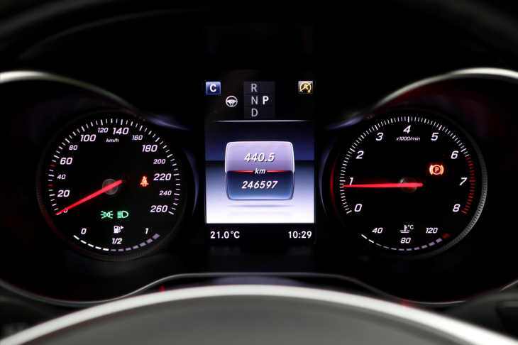 Mercedes-Benz GLC 2,0 250 4MATIC AMG LINE