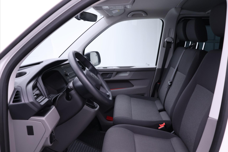 Volkswagen Transporter 2,0 TDI 110kW DSG 9-Míst CZ DPH