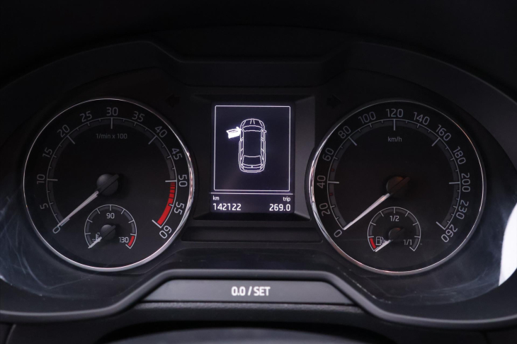 Škoda Octavia 1,6 TDI 85kW Ambition Fresh CZ