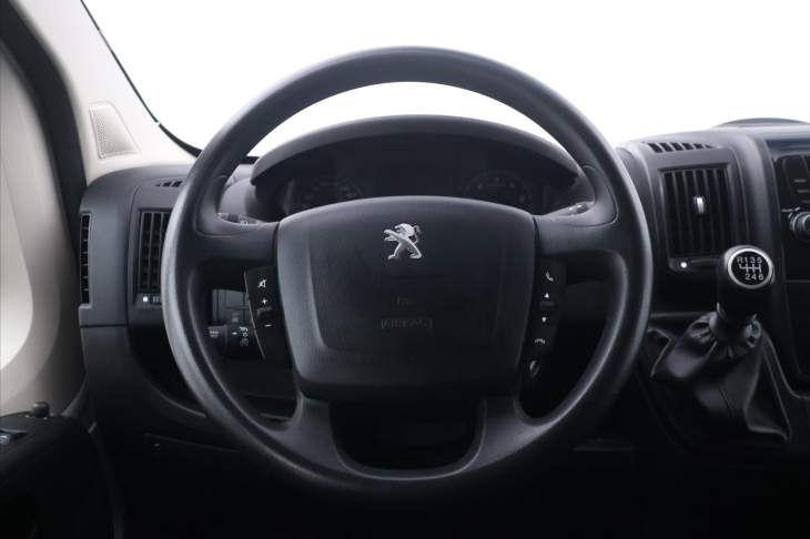 Peugeot Boxer 2.2 HDI 121kW 7Míst CZ 1Maj DPH
